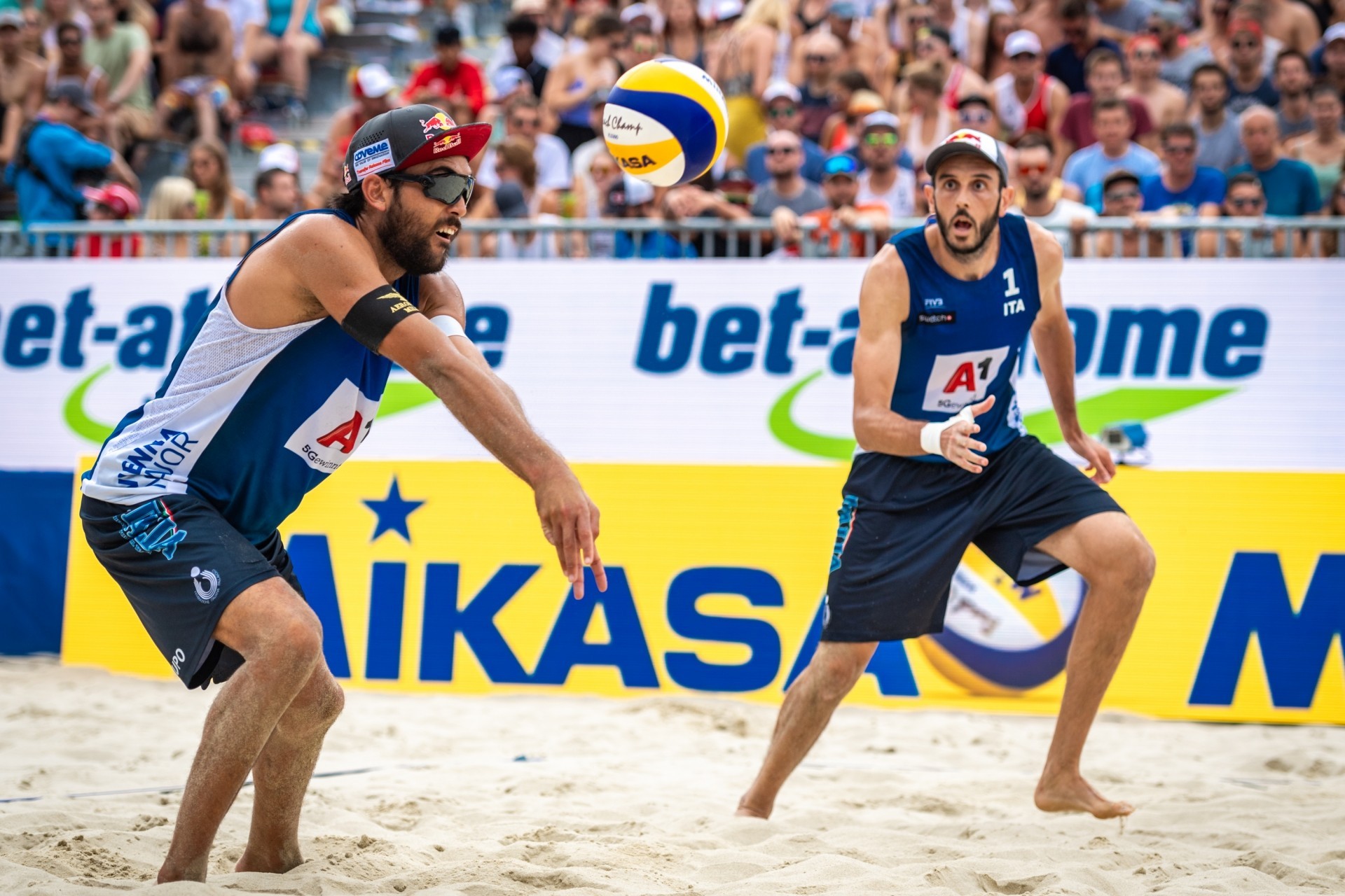 Nicolai and partner Daniele Lupo in action during the 2019 Vienna Major
